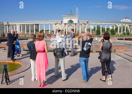 Fotografia di Matrimonio, primi presidenti Park, Almaty, Kazakhstan Foto Stock