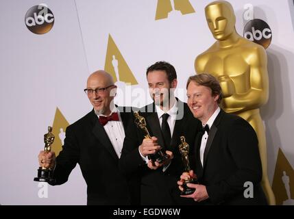 Los Angeles, CA, Stati Uniti d'America. Il 22 febbraio, 2015. Craig Mann, Ben Wilkins, Thomas Curley in sala stampa per la 87th Academy Awards Oscars 2015 - Press Room 3, Dolby Theatre a Hollywood e Highland Center, Los Angeles, CA, 22 febbraio 2015. © James Atoa/Everett raccolta/Alamy Live News Foto Stock