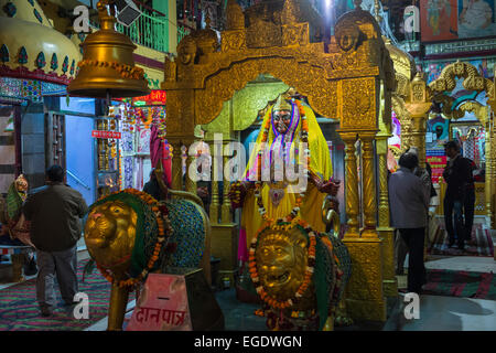 Il Hindu Mata Temple, commemorando femmina saint Lal Devi, rinomato per la sua fertilità-migliorare competenze, Amritsar e India Foto Stock