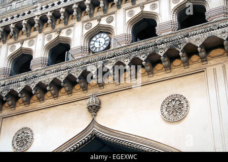 I dettagli di architettura del monumento del patrimonio costruito nell'anno 1591 CE e marchio di terra di Hyderabad Charminar,AP,l'India Foto Stock