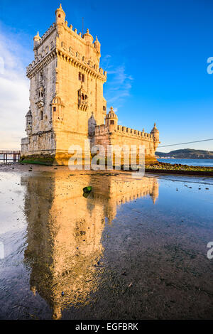 La Torre di Belem in Belem, Lisbona, Portogallo. Foto Stock