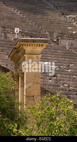 Teatro Antico di Epidauro, Argolide, Peloponneso e Grecia, Europa Foto Stock