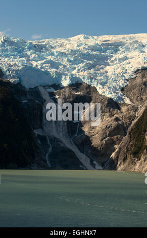 Romancio Glacier ramo settentrionale del Canale di Beagle il Cile con la Cordillera Darwin come sfondo Foto Stock