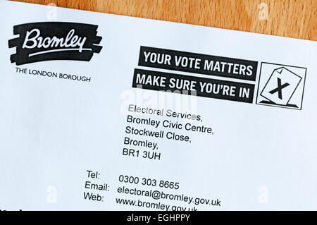 Lettera da London Borough of Bromley per garantire che il registro elettorale è corretta e completa prima dell'elezione generale. Foto Stock