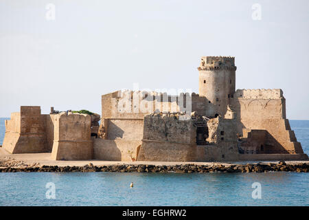 Area protetta di ​​capo rizzuto, castello aragonese, le castella, Crotone, Calabria, Italia, Europa Foto Stock