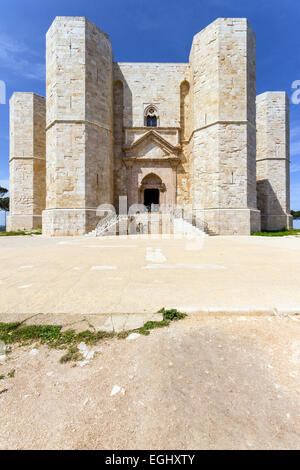 L'Italia, Puglia, Andria, Castel del Monte Foto Stock