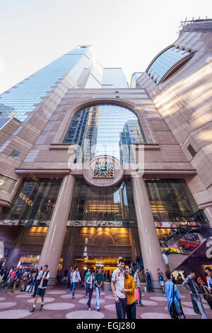 Cina, Hong Kong Causeway Bay, ingresso al Centro Commerciale di Times Square Foto Stock