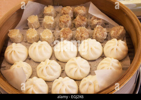 Cina, Hong Kong, ristorante la visualizzazione di Dim Sum Foto Stock