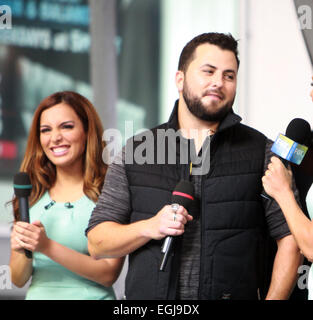 Tyler Farr esegue sul 'Fox & Friends' estate All-American Serie di concerto con: Tyler Farr dove: la città di New York, New York, Stati Uniti quando: 22 Ago 2014 Foto Stock