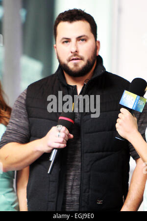 Tyler Farr esegue sul 'Fox & Friends' estate All-American Serie di concerto con: Tyler Farr dove: la città di New York, New York, Stati Uniti quando: 22 Ago 2014 Foto Stock