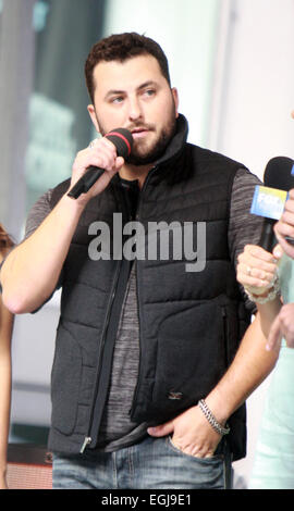 Tyler Farr esegue sul 'Fox & Friends' estate All-American Serie di concerto con: Tyler Farr dove: la città di New York, New York, Stati Uniti quando: 22 Ago 2014 Foto Stock