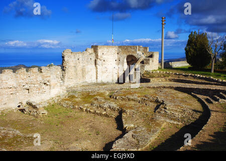 Rometta fortificazione medievale, porto di Messina Foto Stock