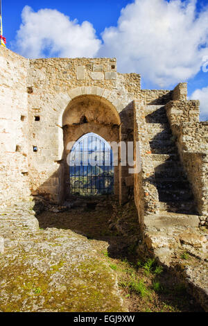 Rometta fortificazione medievale, porto di Messina Foto Stock