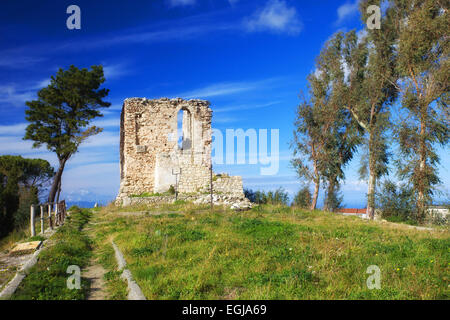 Rometta castello medievale in Sicilia Foto Stock