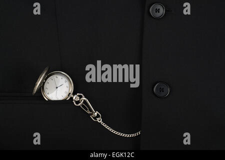 Orologio da tasca in un business suit Foto Stock