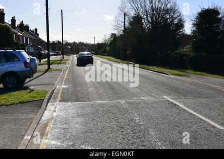 Una strada vittoriana a Horley ,Surrey. Foto Stock