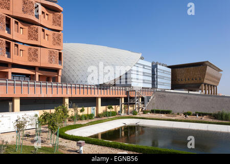 Vista della Masdar Institute of Science and Technology, Abu Dhabi Foto Stock