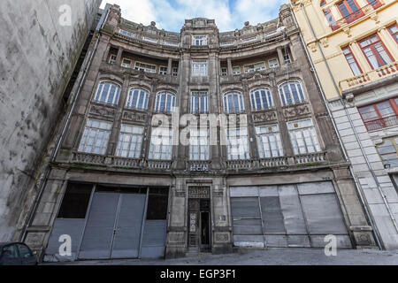 Porto, Portogallo. La vecchia sede della famosa a livello internazionale di calcio del Futebol Clube do Porto Foto Stock