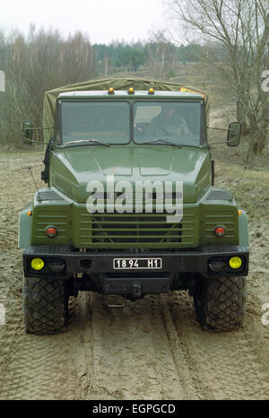Pesanti camion militare KrAZ-260 Foto Stock