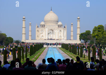 Taj Mahal India Agra e il Taj Mahal turisti Foto Stock