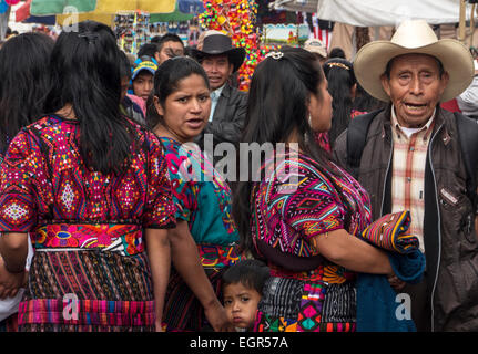 Festival colorati di Santo Tomas, patrono di Chichicastenago, Guatemala Foto Stock