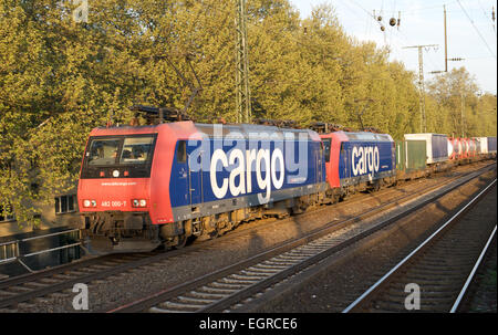 Ffs cargo train Colonia Germania Foto Stock