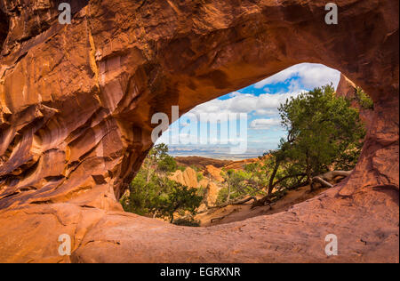 Double O Arch nel Parco Nazionale Arches, un US National Park in Eastern Utah. Foto Stock