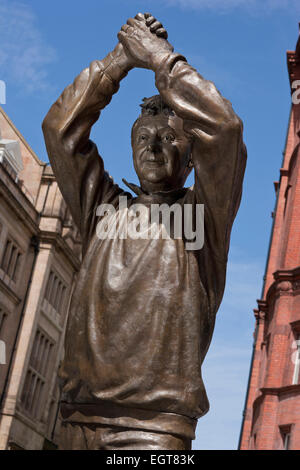 Brian Clough Statua in Nottingham, Inghilterra, Regno Unito Foto Stock