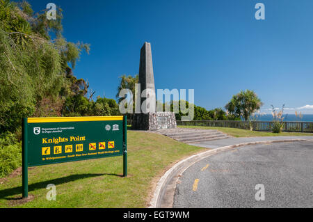 Cavaliere del punto sulla Statale 6, il Haast autostrada, West Coast, South Island, in Nuova Zelanda. Foto Stock