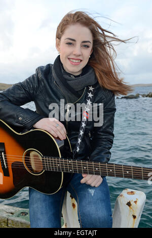 Lisa Ward Shetland musicista che è apparso su la voce BBC Foto Stock