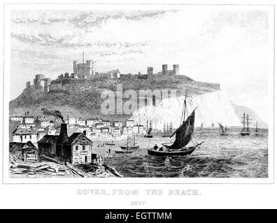 Una incisione di Dover, dalla spiaggia, Kent scansionati ad alta risoluzione da un libro stampato intorno al 1850. Foto Stock