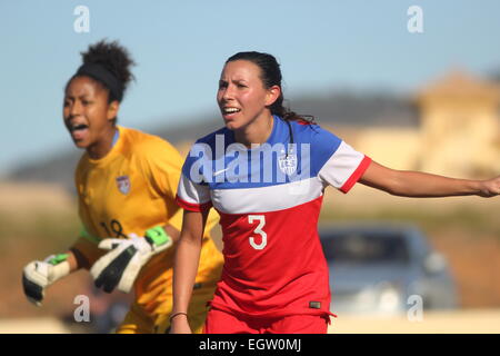 La Manga Club, Spagna. 2 Marzo, 2015. Donna nazionale U23 di torneo. Stati Uniti d'America v Inghilterra. Credito: Tony Henshaw/Alamy Live News Foto Stock