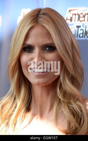 Newark, NJ, Stati Uniti d'America. 2 Mar, 2015. Heidi Klum presso gli arrivi per America's Got Talent stagione 10 Red Carpet evento, New Jersey Performing Arts Center, Newark, NJ 2 marzo 2015. Credito: Kristin Callahan/Everett raccolta/Alamy Live News Foto Stock