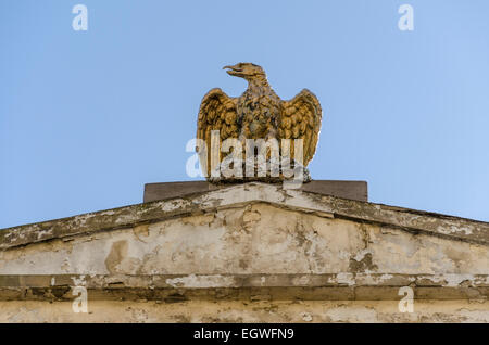 Eagle dettagli architettonici come il vecchio Black Eagle Brewery sito (Old Truman Brewery) Brick Lane, London, Regno Unito Foto Stock