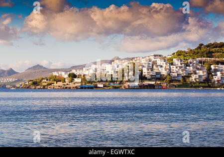 Bodrum, molto popolare destinazione estiva sulla costa egea della Turchia, Riviera turca Foto Stock