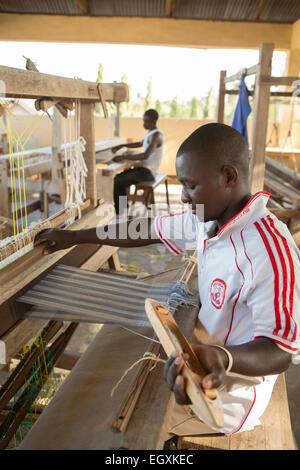 Laboratorio di tessitura - Dar es Salaam, Tanzania Africa orientale Foto Stock