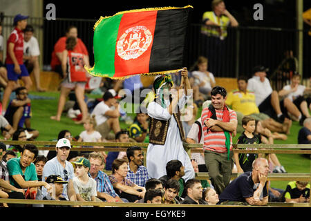 Perth, Australia. 04 Mar, 2015. ICC Cricket World Cup. Australia contro l'Afghanistan. Sostenitori afgano il tifo per i loro team. Credito: Azione Sport Plus/Alamy Live News Foto Stock