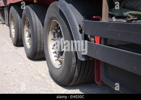 Rotelle del camion Foto Stock