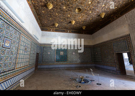 Casa de Pilatos decorata con azulejos, rivestimenti in piastrelle , e il soffitto di mudejar un honeycomb Andalisian palace a Siviglia Foto Stock