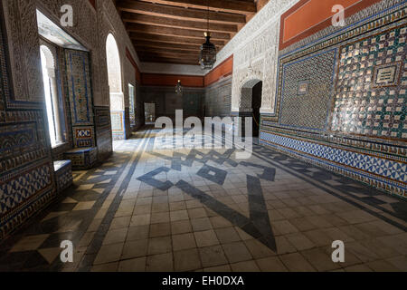 Casa de Pilatos decorata con azulejos, rivestimenti in piastrelle , e mudéjar un honeycomb Andalisian palace a Siviglia Foto Stock