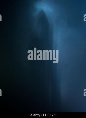 Il 30 gennaio 2015, il razzo Delta II lancia l'osservatorio SMAP dalla Vandenberg Air Force base. Il satellite, la prima missione di osservazione della Terra della NASA per monitorare l'umidità globale del suolo e il suo stato di congelamento/scongelamento, mira a migliorare la comprensione ambientale. Foto Stock