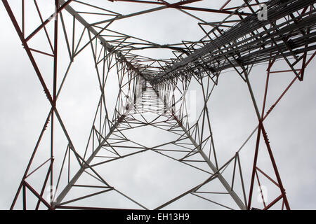 Lagos, Nigeria; telefono mobile portante del montante di forno a microonde trasmettitori e ricevitori. Foto Stock