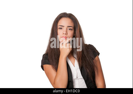 Ritratto di giovane donna pensando, isolato su bianco Foto Stock