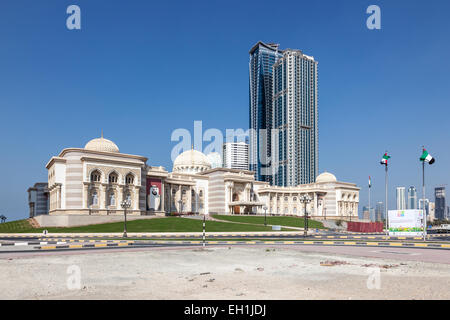 Palazzo del Governo nella città di Sharjah. Dicembre 20, 2014 in Sharjah Emirati Arabi Uniti Foto Stock