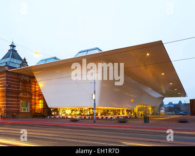 Museo Stedelijk esterno, Amsterdam, il più grande museo di arte moderna e contemporanea e design nei Paesi Bassi. Foto Stock