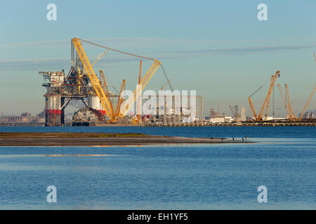 Costruzione del "Big Foot' deepwater oil & gas platform in via di completamento. Foto Stock