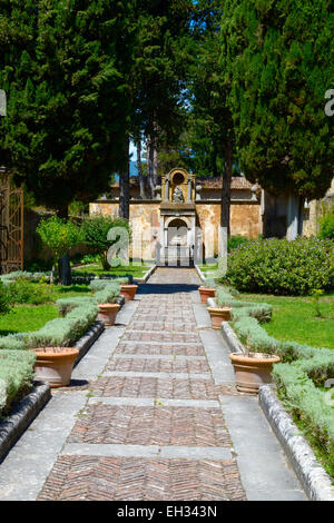 Splendidi giardini di una Villa italiana Foto Stock