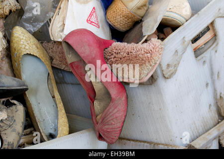 Interno del palazzo ufficiale in Salton Sea resort abbandonati California USA Foto Stock