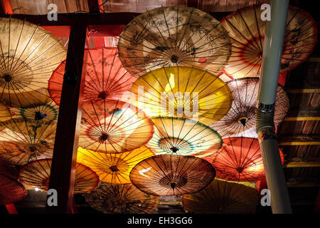 L'Albania, Tirana, il Bar Radio Foto Stock