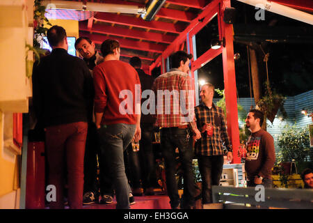 L'Albania, Tirana, il Bar Radio Foto Stock
